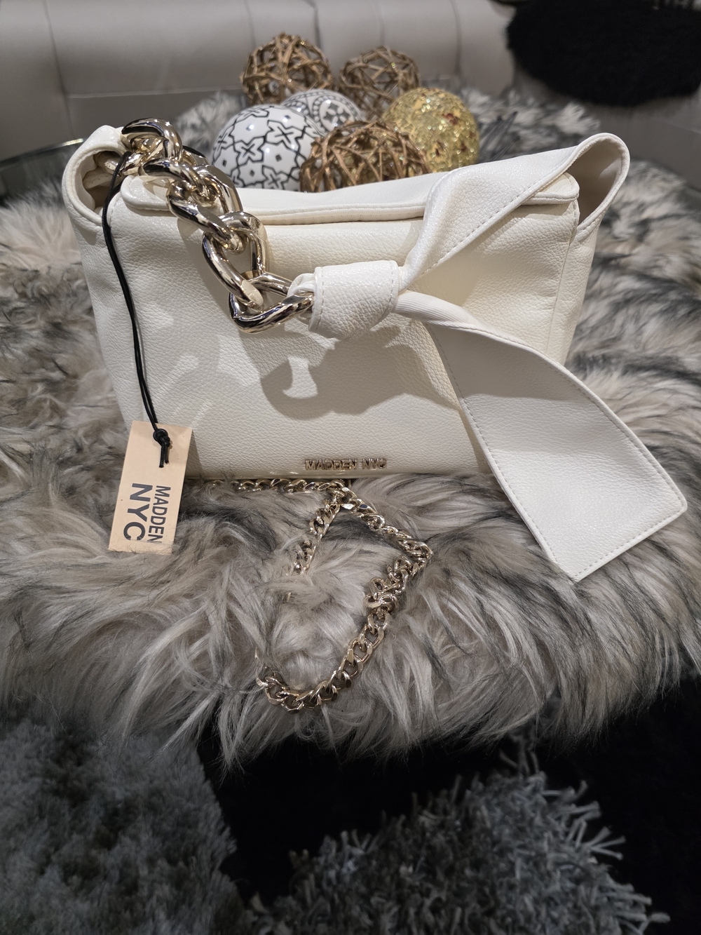 Madden Nyc Women's Cream Chain-Accent Shoulder Bag